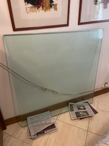 Tampo de mesa quadrado de vidro