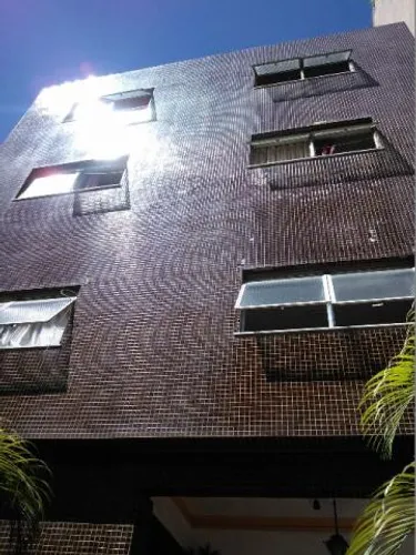 Quartos e Vagas para Moças e Senhoras no Ingá em Niterói