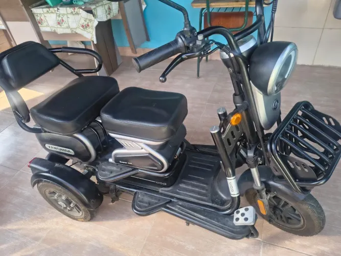 Triciclo Elétrico 1000w