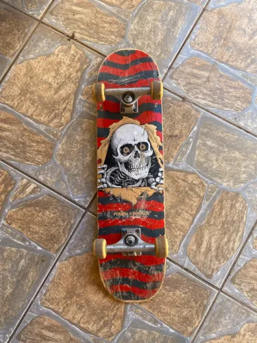 Skate powell peralta profissional