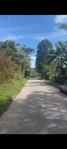 Vebde-se terreno em Itapecerica da Serra
