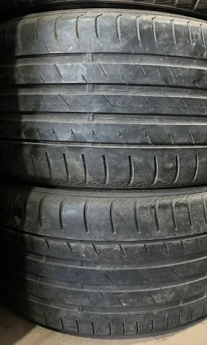 Par de pneus 18 continental 255/35 R18 bons ( 255/35/18 )