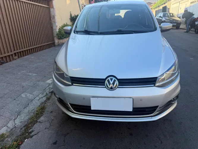Volkswagen Fox Highline 1.6 Flex 16V 5P 2016