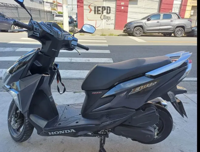 Honda elite 125