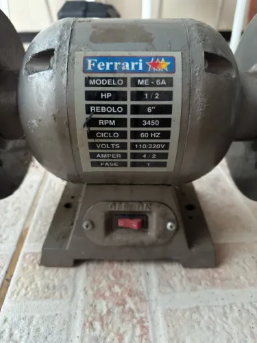 Moto Esmeril de Bancada Ferrari ME-6A 1/2 HP Bivolt (Com Escova de Aço)