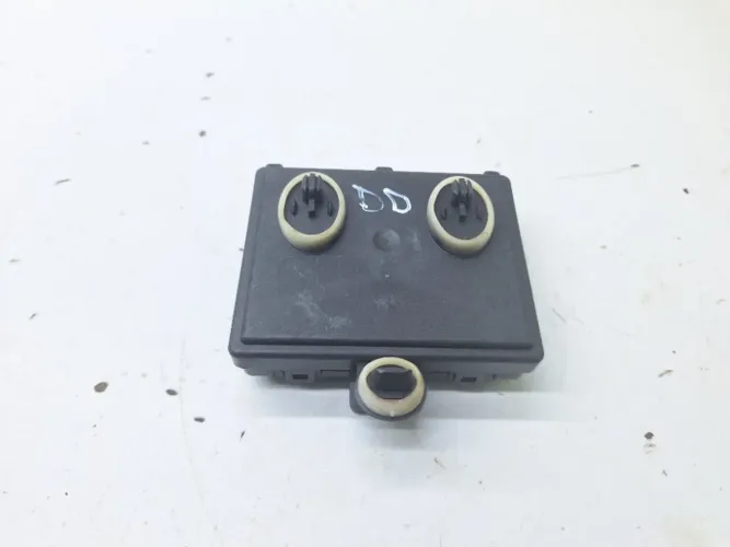 Modulo Porta Dianteira Direita Vw Tiguan 2.0 2021 5q0959592k