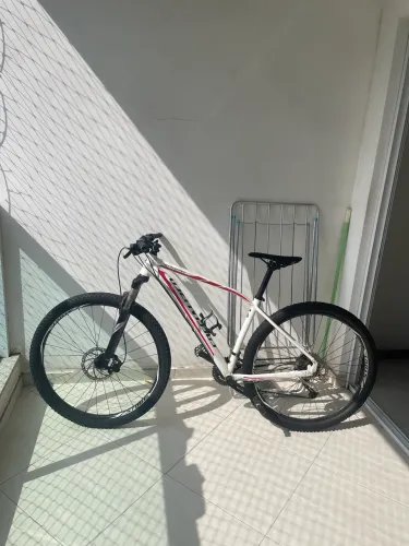 Bicicleta specialized rockhopper