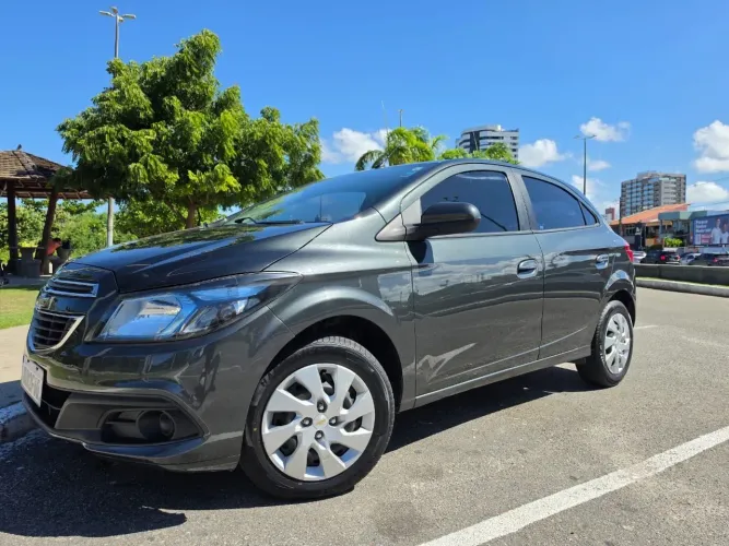 Chevrolet Onix Hatch LT 1.4 8V Flex Power Mec. 4P 2016
