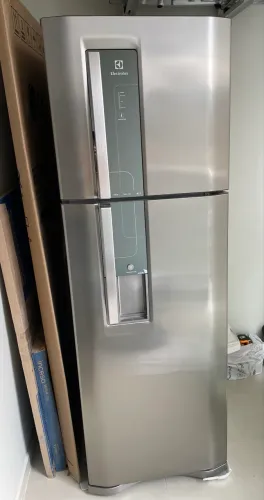 Geladeira ELECTROLUX DW42X - 127V