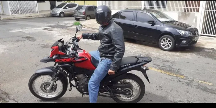 Vendo xre 190 apenas 16 mil km rodado 
