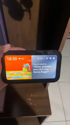 Estou vendendo essa Alexa