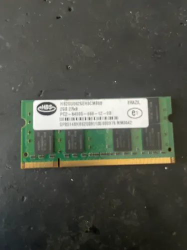 Memória 2gb DDR2