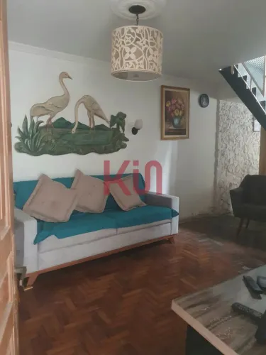 Casa com Edícula