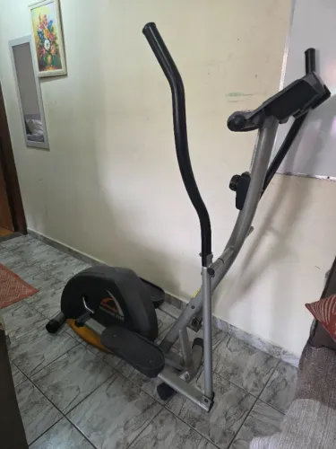 Elíptico Athletic Advanced 330e