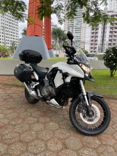 Honda VRF 1200 X crosstourer 2012 motor v4 