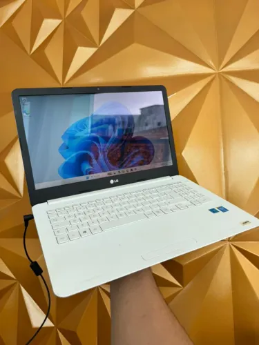 Notebook Lg 15u34 Wi-fi 5g- HD 500gb-4gb Ram - Win 11- Nfe 