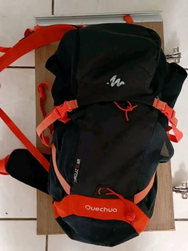 Mochila Quechua 30l