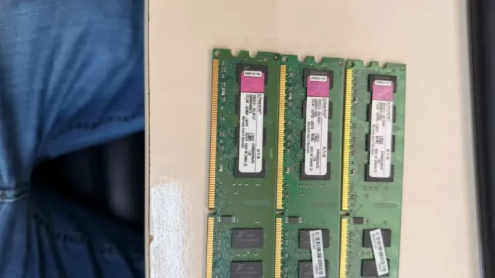 Memória RAM DDR2 2GB 800MHz Kingston Desktop