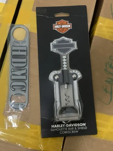VENDO UM ABRIDOR DE GARRAFAS DUPLO E UM SACA ROLHAS HARLEY DAVIDSON