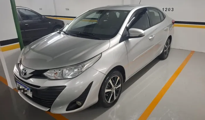 Toyota Yaris XS Connect Sedan 1.5 Flex 16V AUT 2020