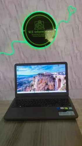 Ultrabook Samsung i7 8geração 8gb 256gb placa de vídeo 2gb com garantia e entrega