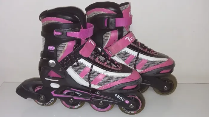 Patins infantil expansível tamanho G ( calça do 33 ao 36).