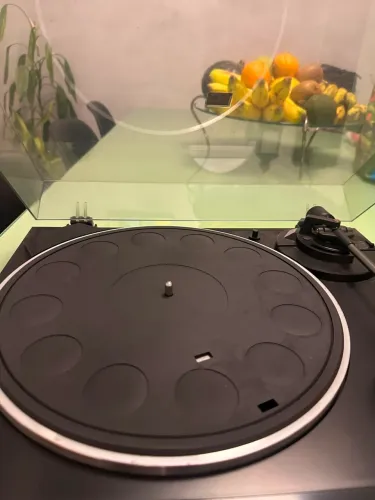 Toca disco Yamaha comprado nos EUA