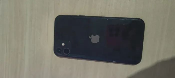 iPhone 11 conservado