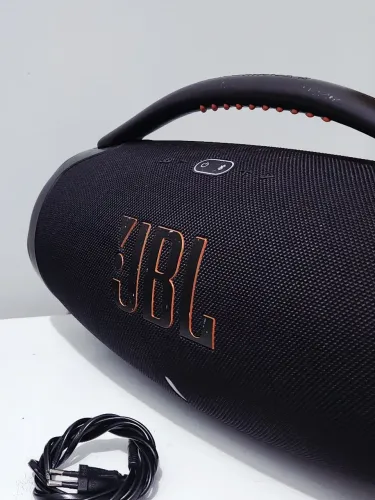 Jbl bombox 3