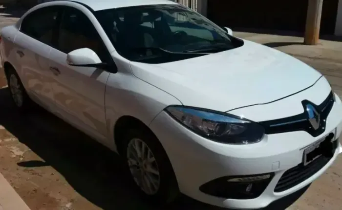 Renault Fluence Sed. Dynamique 2.0 16V Flex Mec. 2015