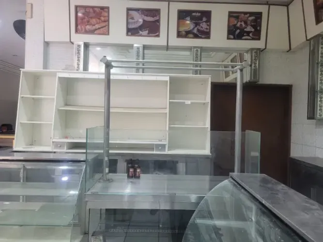 Vitrine e armários para lamchonete