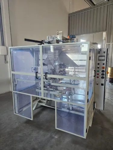 Enfardadeira para vários produtos