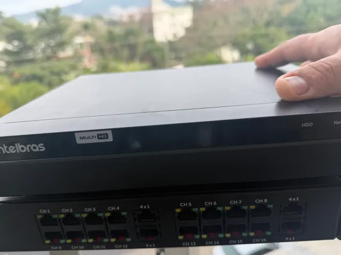 Sistema completo 16 câmeras DVR Intelbras