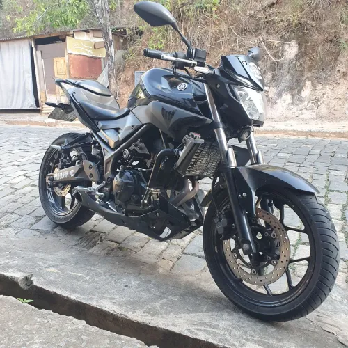 YAMAHA MT-03 STD / Moto bem cuidada, único dono, manutenção em dia, só pegar e rodar!