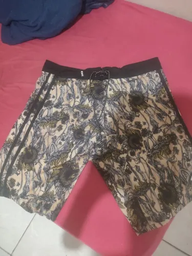 vendo bermuda mcd ori, 10/10 dinheiro ou games