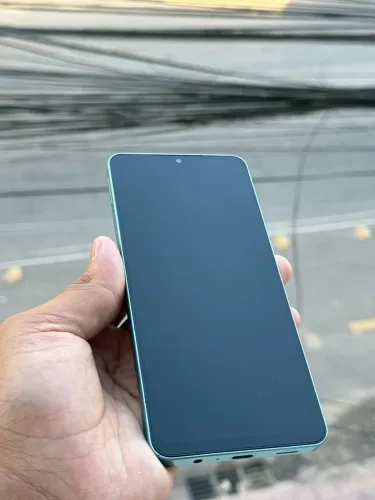 Samsung Galaxy A06 - 128GB | 4GB RAM