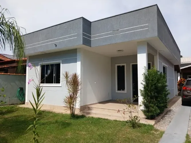 Carmen Imóveis aluga Casa 3 dormitórios na Fazenda Muriqui