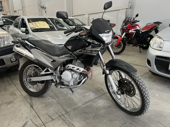Honda Nx-4 falcon 400 2008