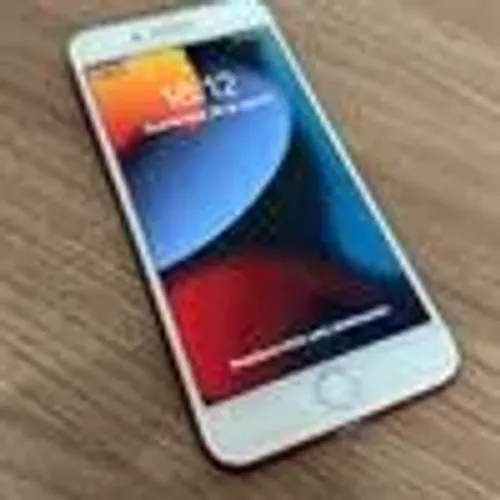 Para Despegar Vendo ou Troca iphone 7 plus 128 GB Bateria 77% sujeita a qualquer teste-