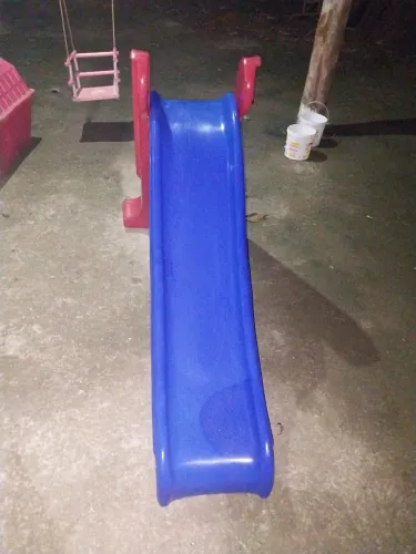 Escorregador infantil