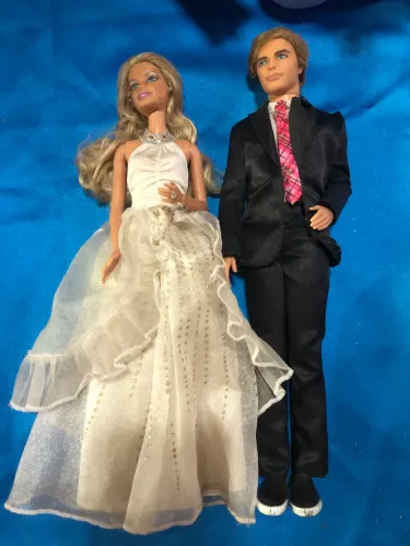 Barbie Noiva + Ken