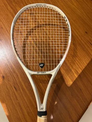 Yonex VCORE sand 98 L3
