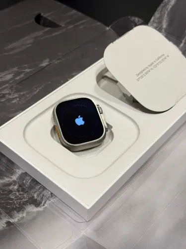 Apple Watch Ultra 1 Geração GPS + Celular 49mm