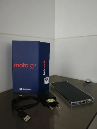 Celular Motorola Moto G15 256GB na caixa - seminovo + película + capinha privacidade