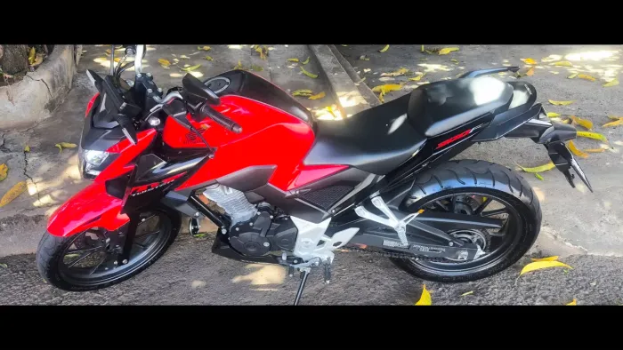 Cb Twister 300 abs