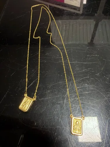 Escapulário de ouro 