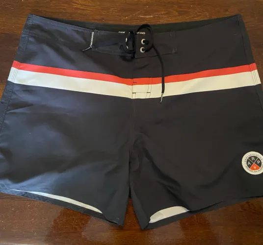 Short osklen
