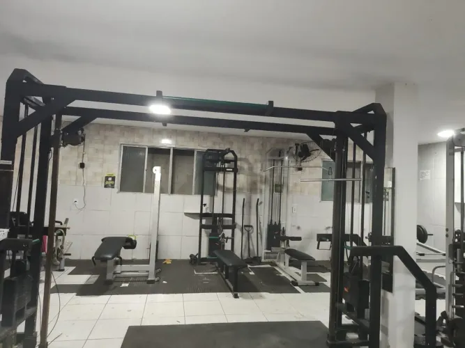 Maquinário de academia para venda