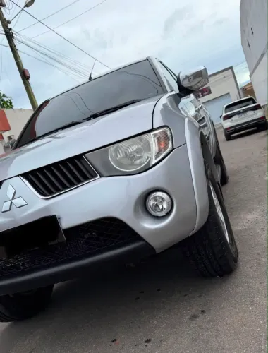 Mitsubishi L200 Triton HPE 3.2 CD TB Int.diesel MEC 2009