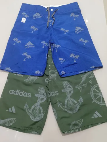 Kit de 2 Bermudas Masculina Tactel c/ Estampas, bolso traseiro e regulagem na cintura